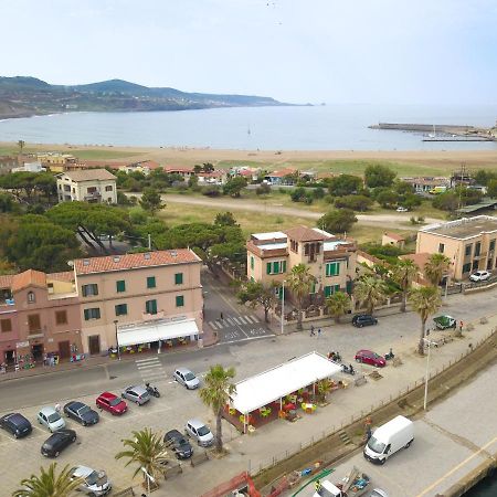 B&B Del Porto Bosa Marina Luaran gambar