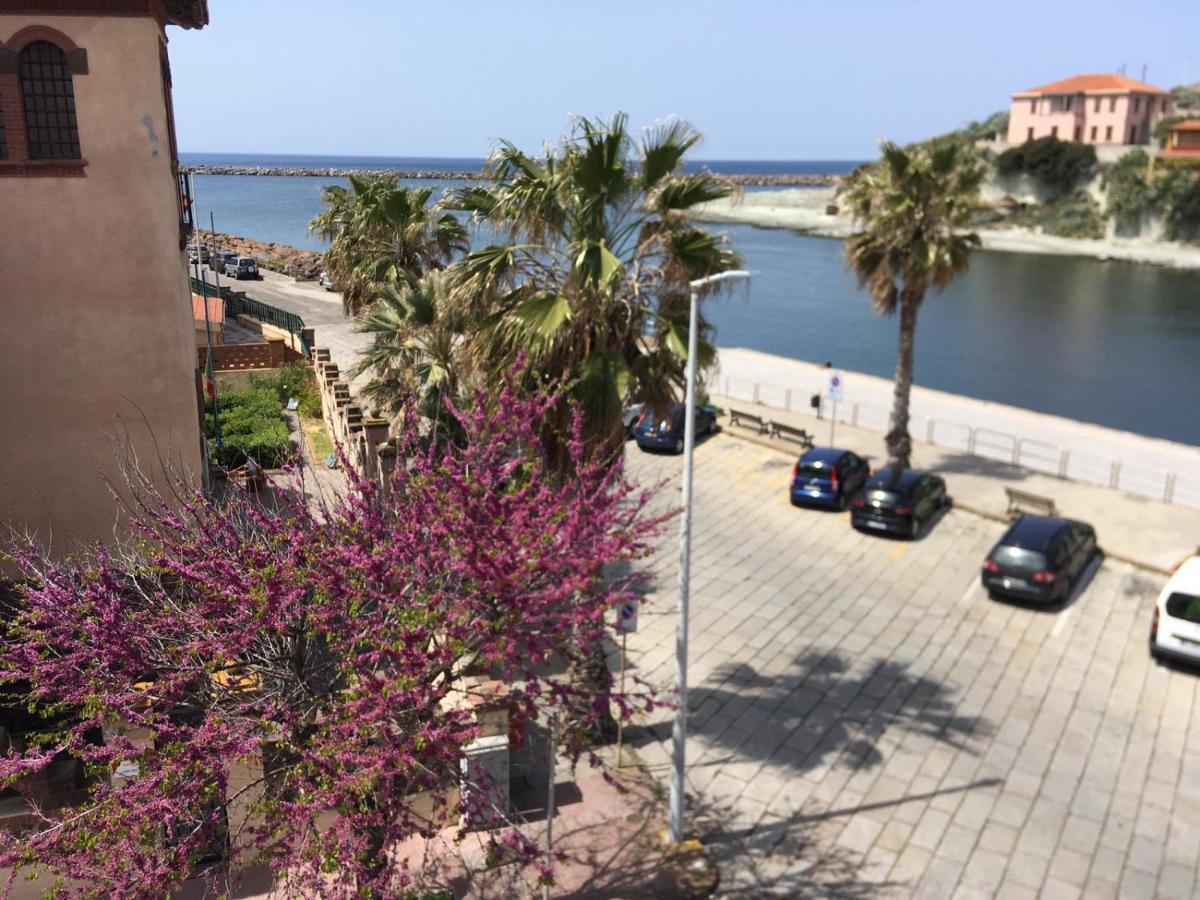 B&B Del Porto Bosa Marina Luaran gambar