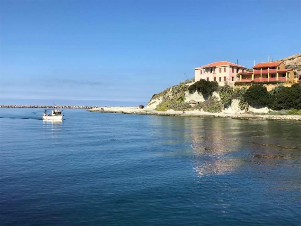 B&B Del Porto Bosa Marina Luaran gambar